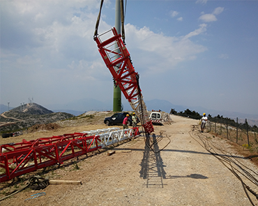 Έμπλεος: Στύλος Κεραίας